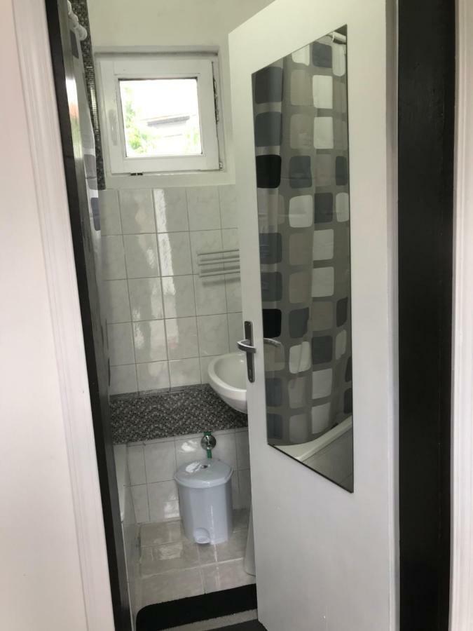 Apartman Lilium Apartment Sarajevo Ngoại thất bức ảnh